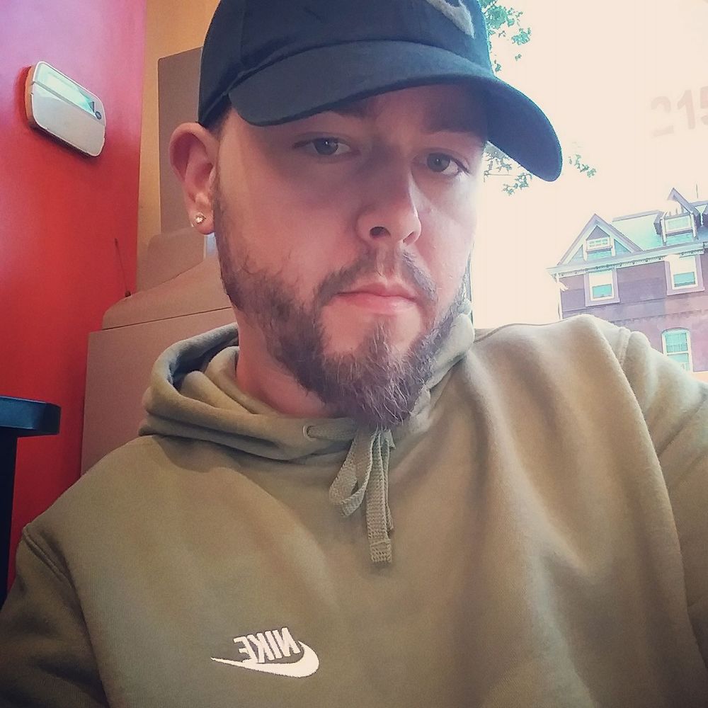 Meet your Posher, Chris